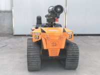 消防滅火機器人（油動力） （第1代，油動液壓、80進口消防水炮）